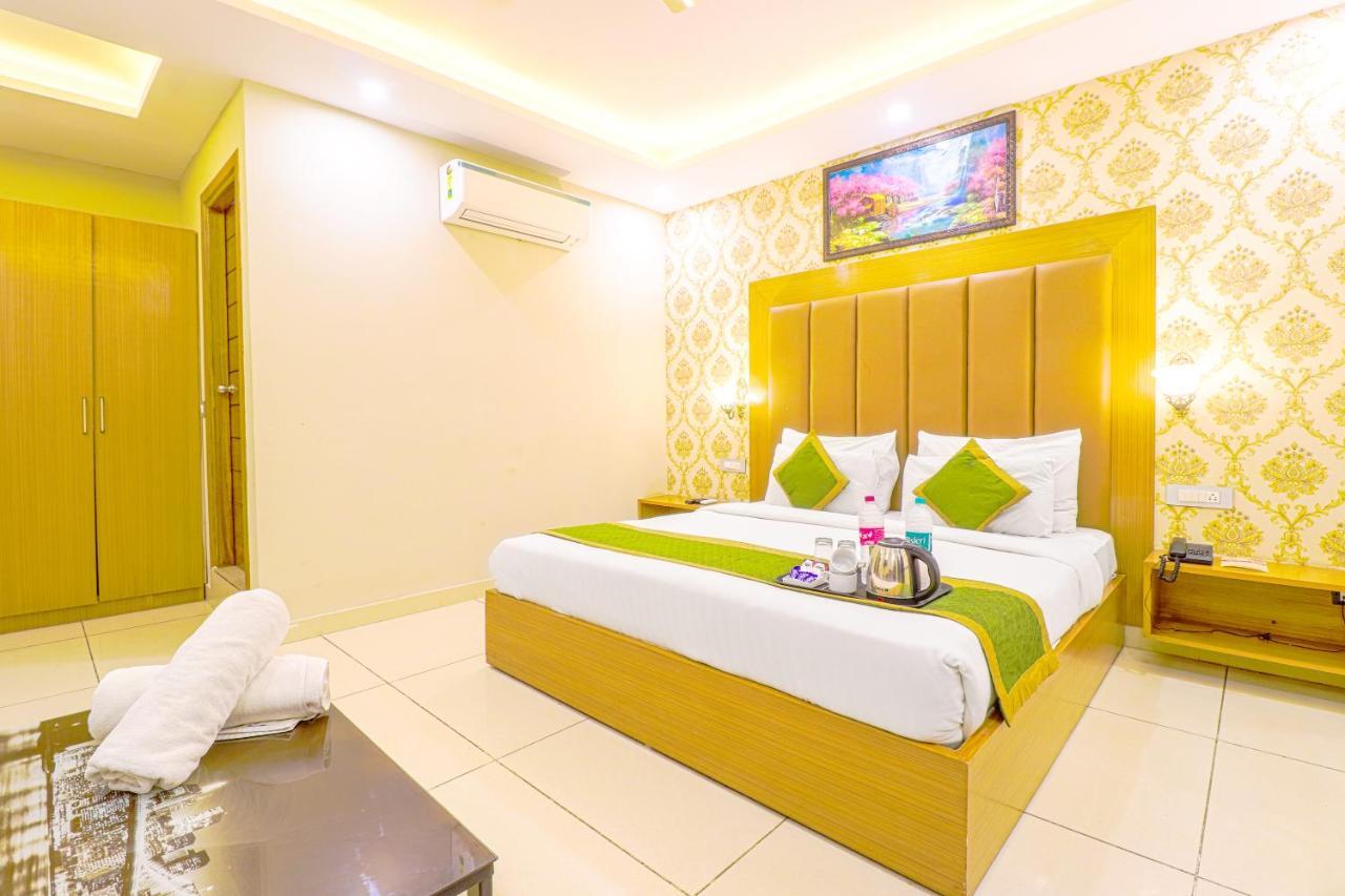 The Glory Hotel 데라둔 외부 사진
